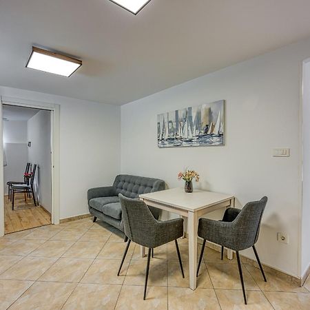 Apartments Pino Ρόβινι Εξωτερικό φωτογραφία